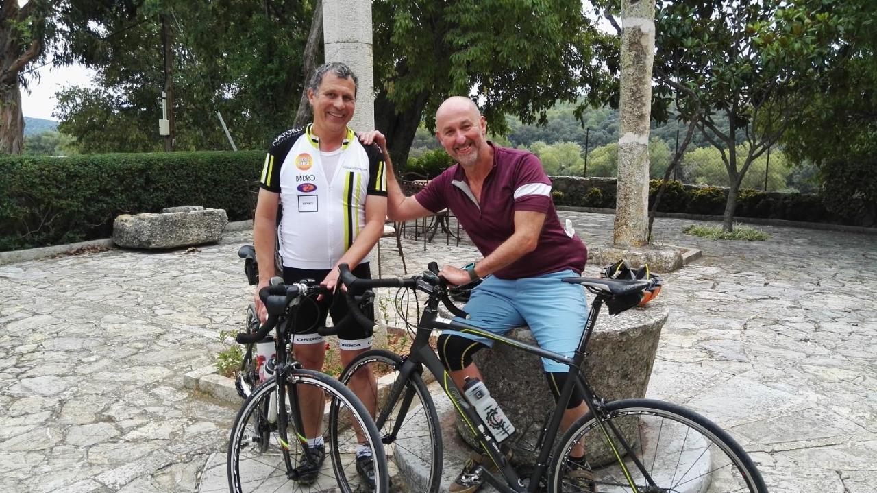 Hotel Monnàber Vell Campanet Esterno foto